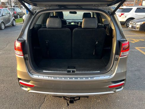 Used 2016 Kia Sorento SX image 15