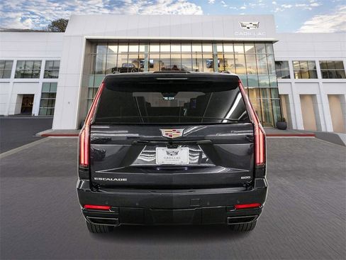 New 2026 Cadillac Escalade ESV Platinum Sport image 5
