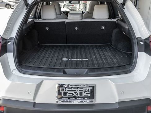 Used 2025 Lexus UX 300h FWD w/ Accessory Package (Z2) image 5
