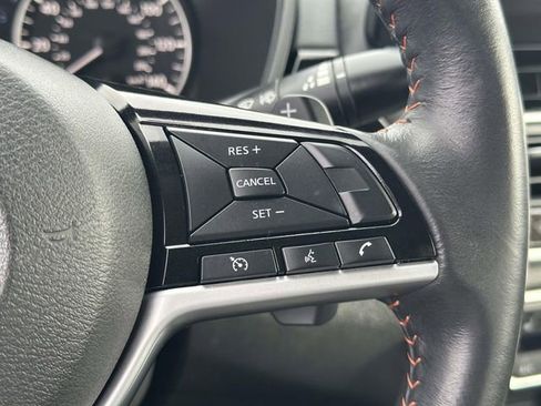 Used 2023 Nissan Altima 2.5 SR w/ SR Premium Package image 25