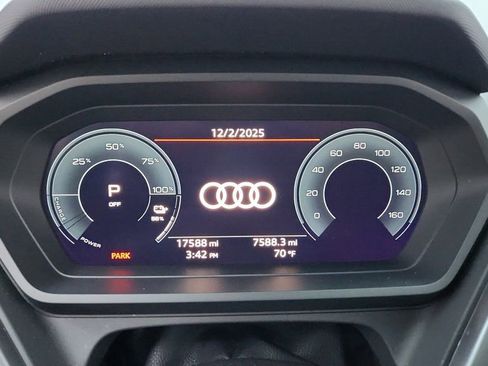 Used 2024 Audi Q4 e-tron Premium w/ Convenience Package image 28