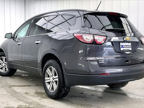 Used 2015 Chevrolet Traverse LT image 11
