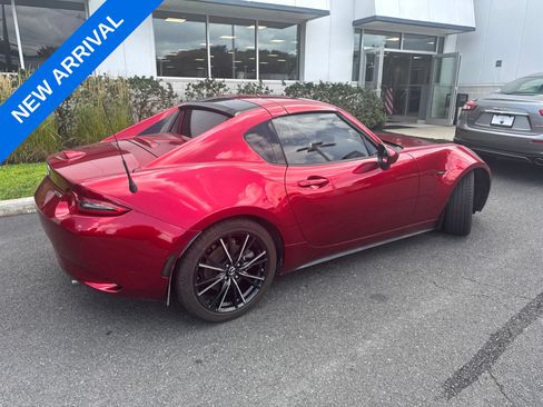 Used 2024 MAZDA MX-5 Miata RF Grand Touring RWD image 2