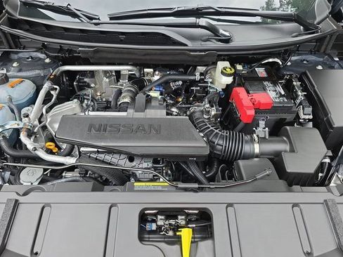 Certified 2026 Nissan Rogue SV FWD image 29