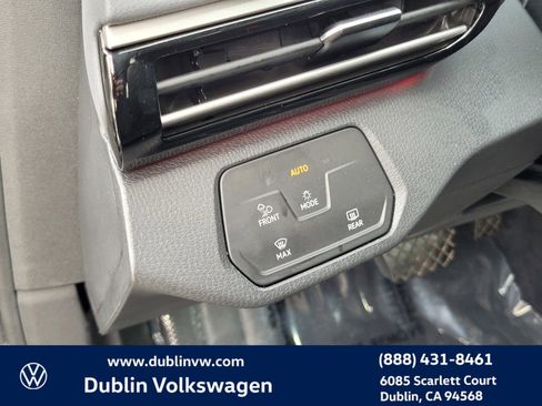 Certified 2023 Volkswagen ID.4 Pro S image 19