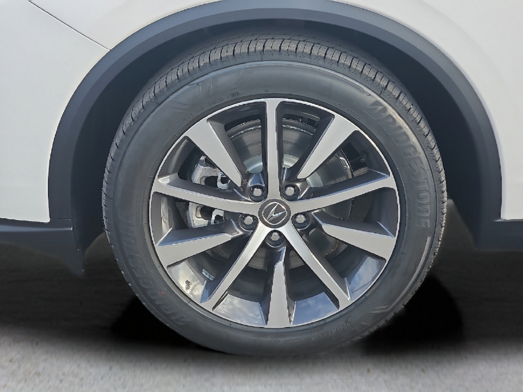 Certified 2026 Acura MDX w/ Technology Package FWD image 10
