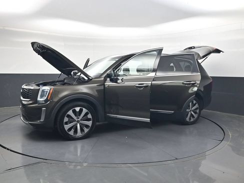 Used 2021 Kia Telluride S AWD/4WD image 50