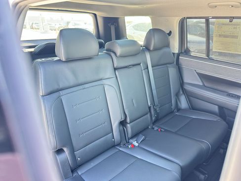 New 2025 Hyundai Santa Fe Limited image 34