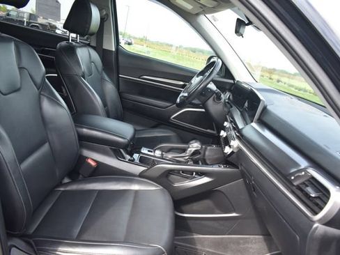 Certified 2023 Kia Telluride S w/ S Sunroof Package AWD/4WD image 12