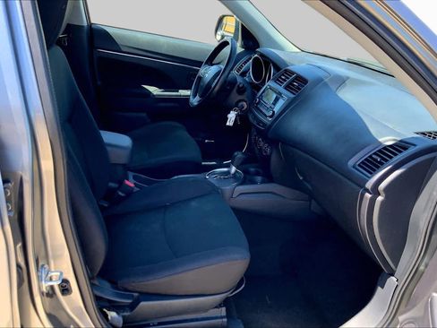 Used 2015 Mitsubishi Outlander Sport ES FWD image 8