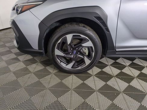 Used 2025 Subaru Crosstrek 2.5i Limited AWD/4WD image 28