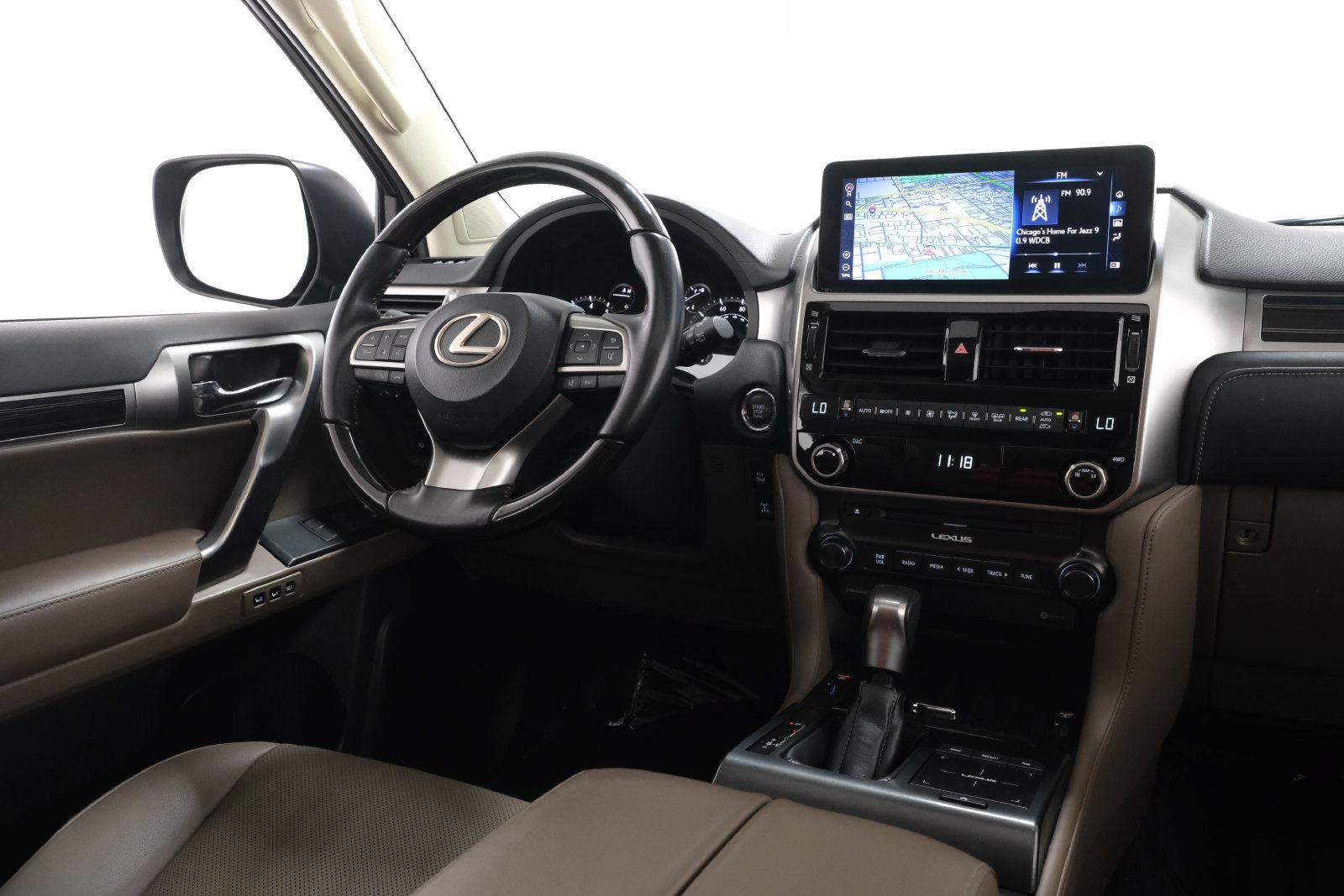 Used 2023 Lexus GX 460 Premium w/ Premium Package AWD/4WD image 10