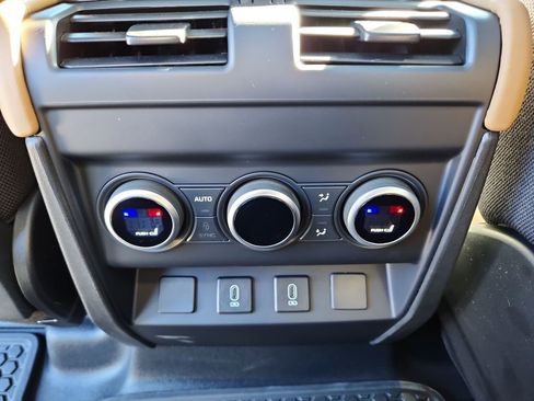 New 2026 Land Rover Defender 110 X AWD/4WD image 24