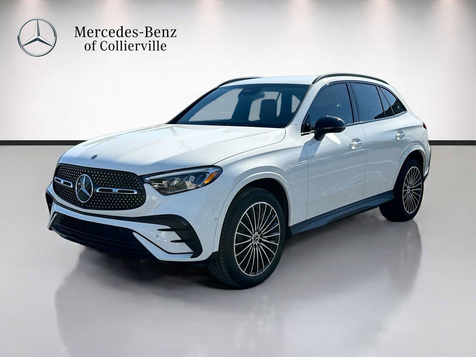 Used 2026 Mercedes-Benz GLC 300 image 1