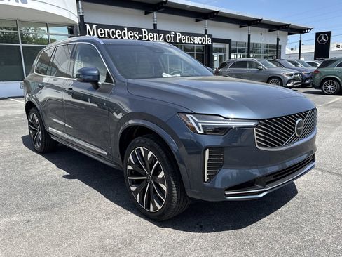 New 2026 Volvo XC90 T8 Ultra w/ Protection Package Premier image 7