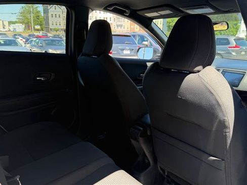 Used 2021 Honda HR-V Sport image 17