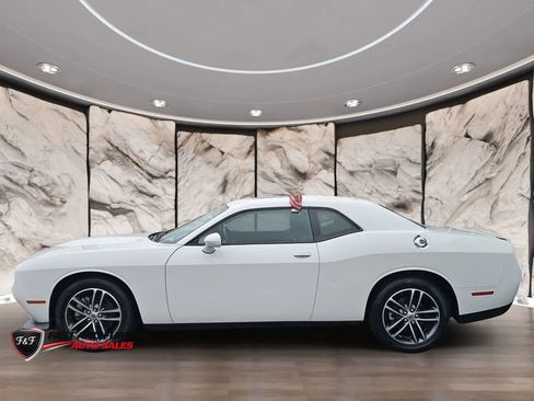 Used 2019 Dodge Challenger GT w/ Plus Package AWD/4WD image 5