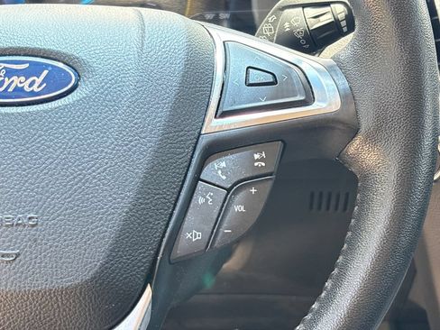 Used 2020 Ford Edge Titanium w/ Equipment Group 301A FWD image 21