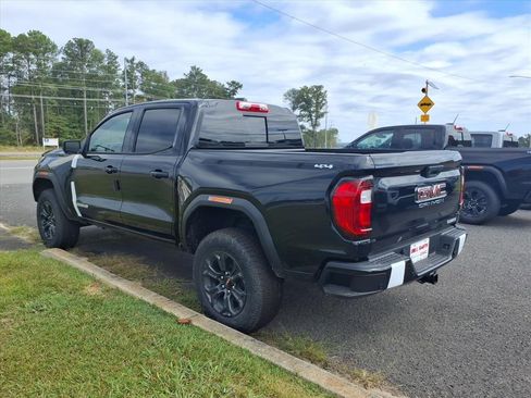 New 2025 GMC Canyon Elevation w/ Convenience Package image 5