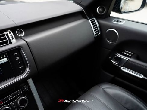 Used 2015 Land Rover Range Rover Supercharged AWD/4WD image 10