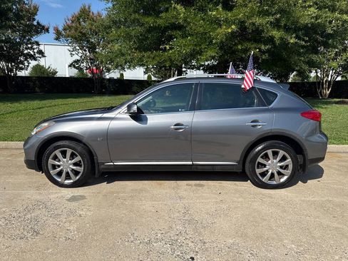 Used 2017 INFINITI QX50 AWD w/ Premium Plus Package image 5