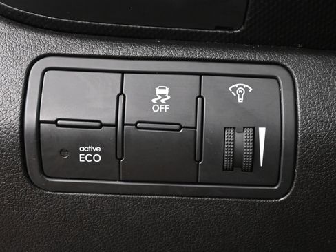 Used 2017 Hyundai Accent SE image 12