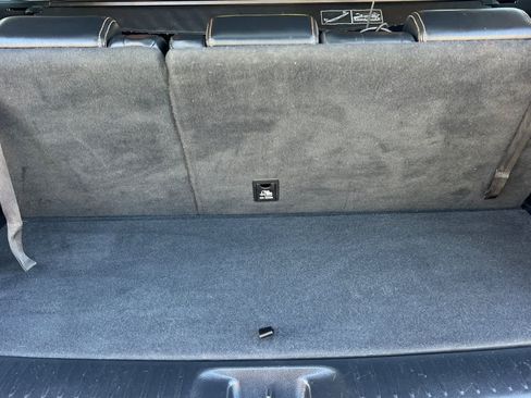 Used 2017 Toyota Highlander Limited w/ Carpet Mat Package AWD/4WD image 20