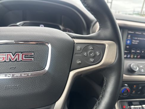 Used 2023 GMC Acadia Denali AWD/4WD image 20