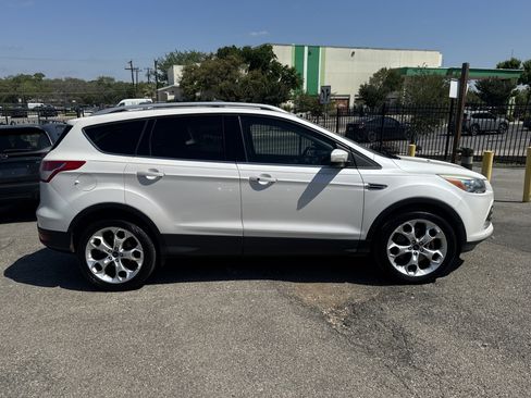 Used 2014 Ford Escape Titanium w/ Equipment Group 401A image 2