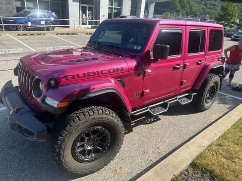 Used 2021 Jeep Wrangler Unlimited Rubicon w/ Xtreme Recon 35" Tire Package AWD/4WD image 3