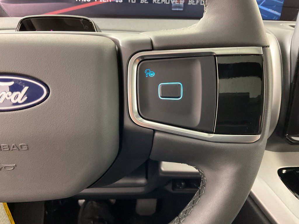 New 2027 Ford Expedition Max Active RWD image 27