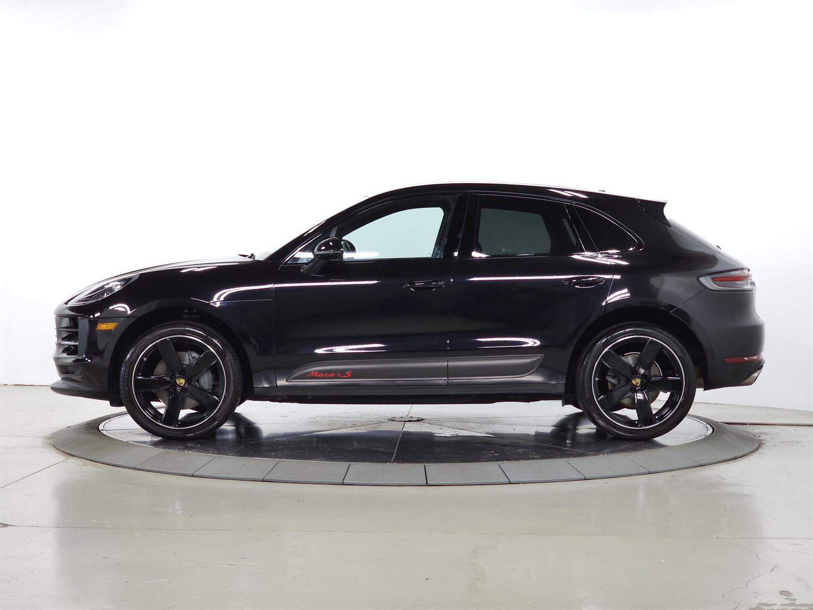 Used 2021 Porsche Macan S AWD/4WD image 5