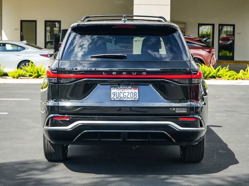 Used 2025 Lexus TX 500h AWD w/ Technology Package image 5