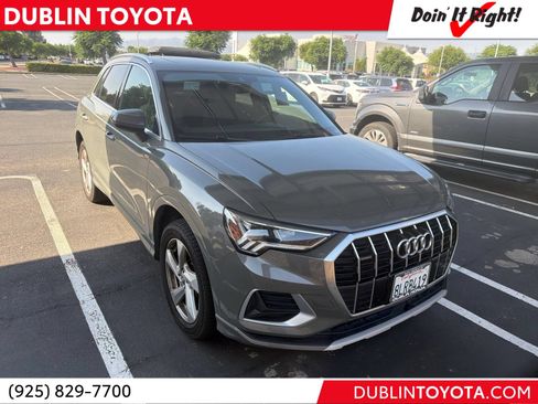 Used 2019 Audi Q3 2.0T Premium Plus AWD/4WD image 1