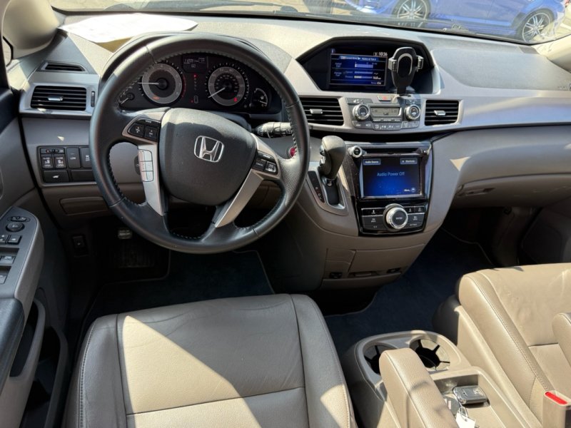 Used 2016 Honda Odyssey EX-L image 17