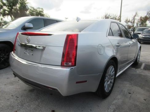 Used 2012 Cadillac CTS Luxury image 4