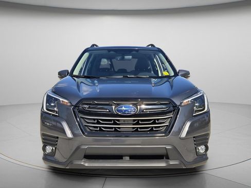 Used 2024 Subaru Forester Limited AWD/4WD image 5
