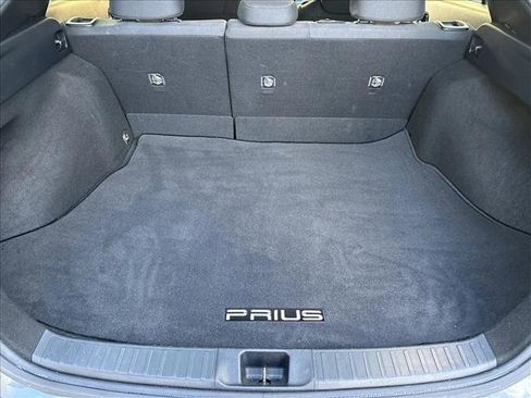 Used 2016 Toyota Prius Three image 23