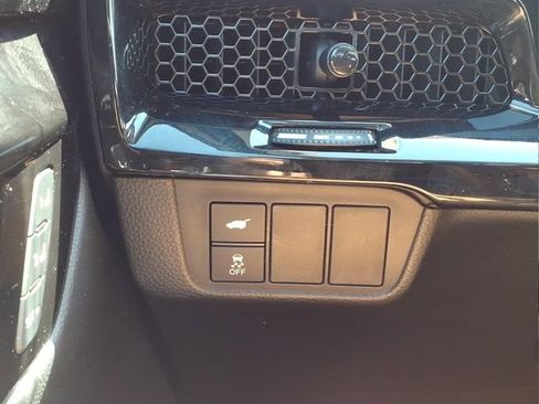 Used 2023 Honda CR-V EX-L image 29