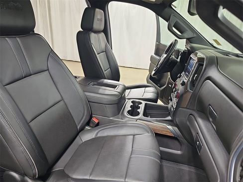 Used 2021 Chevrolet Silverado 1500 High Country image 16