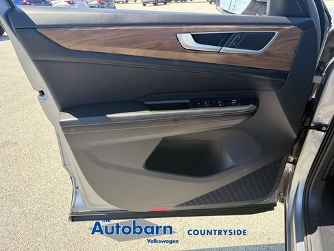 Certified 2024 Volkswagen Atlas SE AWD/4WD image 9