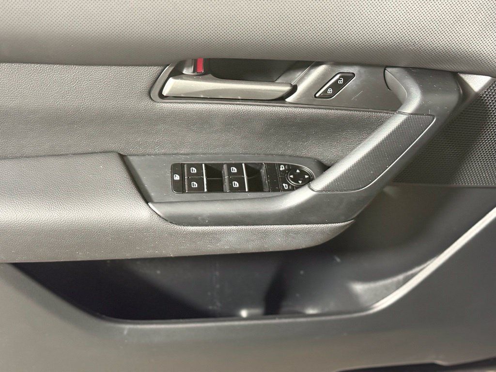 Used 2024 MAZDA CX-50 AWD 2.5 S w/ Accent Package image 22