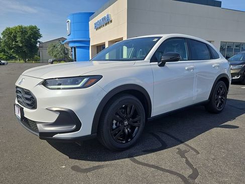 New 2027 Honda HR-V Sport image 3