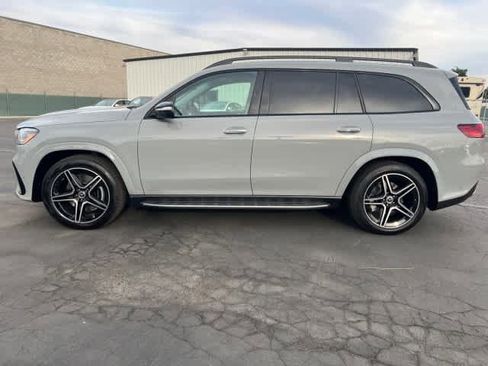 New 2026 Mercedes-Benz GLS 450 4MATIC image 2