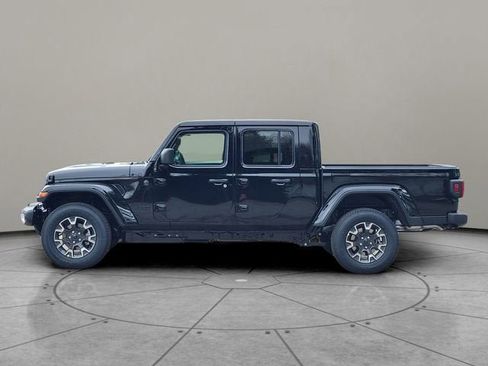 New 2026 Jeep Gladiator Sport AWD/4WD image 9