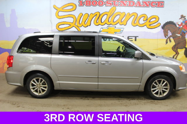 Used 2016 Dodge Grand Caravan SXT FWD image 1
