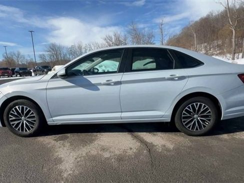 Used 2019 Volkswagen Jetta SE image 5