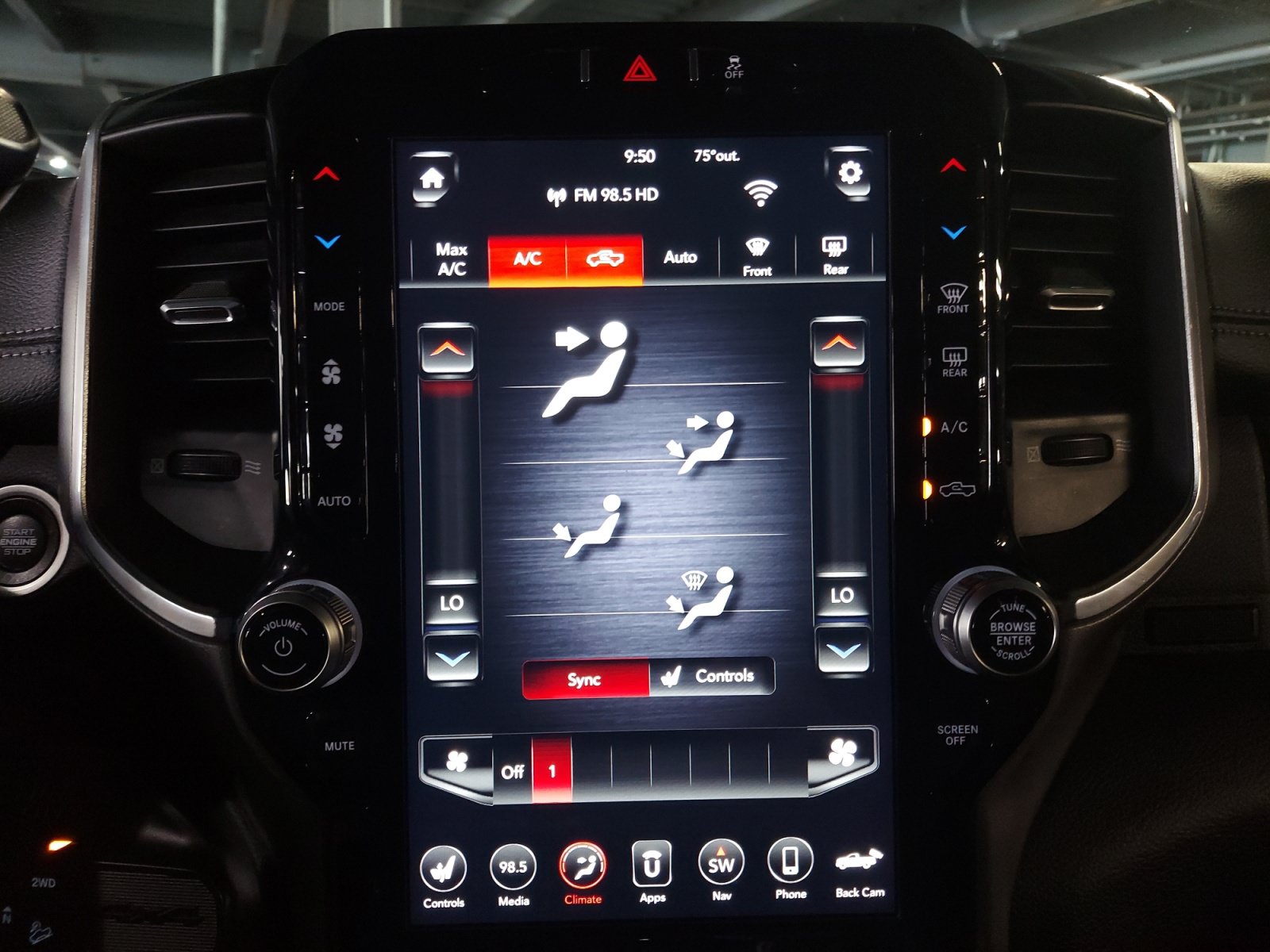 Used 2021 RAM 2500 Laramie AWD/4WD image 18