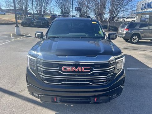 Used 2022 GMC Sierra 1500 AT4 w/ AT4 Premium Package image 10