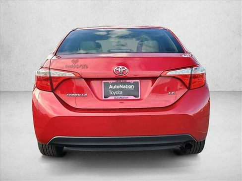 Used 2016 Toyota Corolla LE FWD image 7